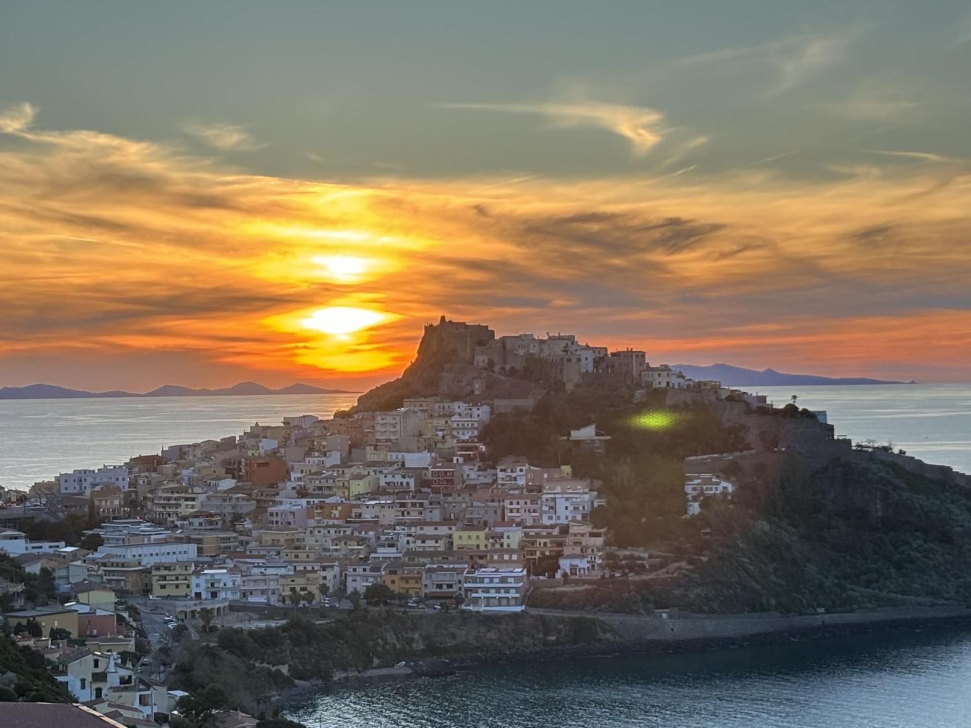 B&B Casa Doria Castelsardo Exteriör bild