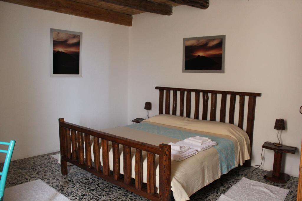 B&B Casa Doria Castelsardo Rum bild
